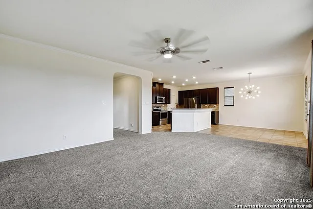 3302 Uresti Flds — Photo 5