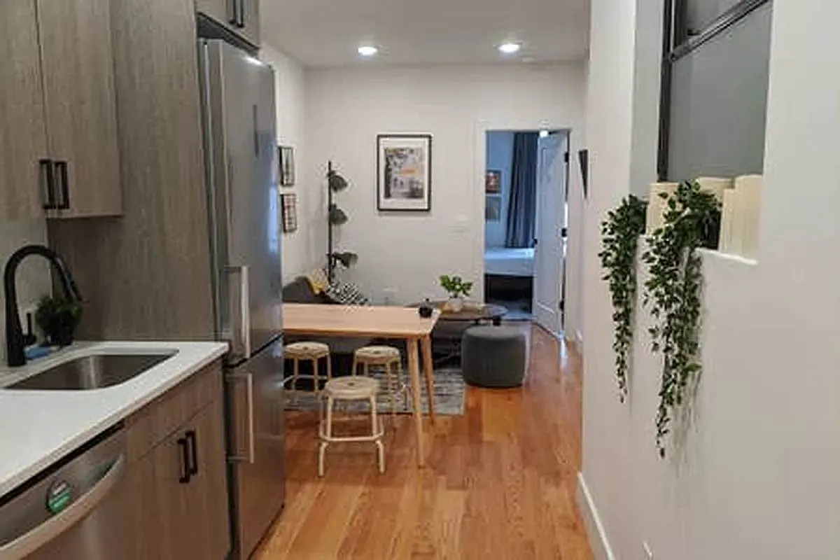 Building Photo - 348 Lenox Ave #3N