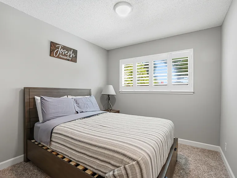 4657 Brenda Cir — Photo 35