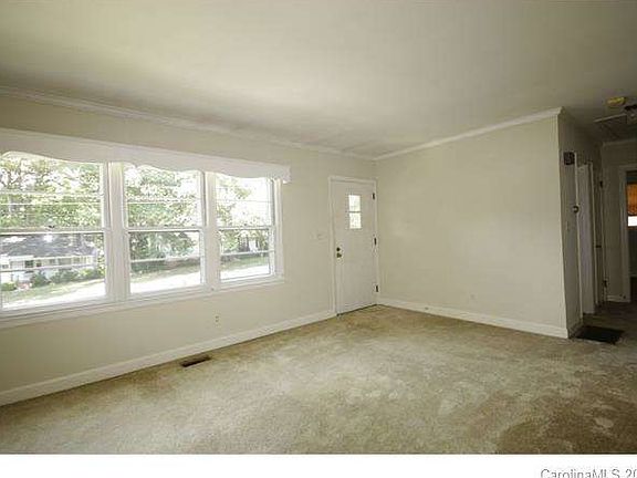 2nd image of 1023 W Mauney Ave