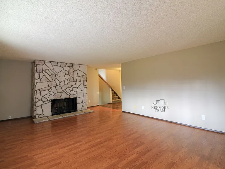411 Snyder St — Photo 7