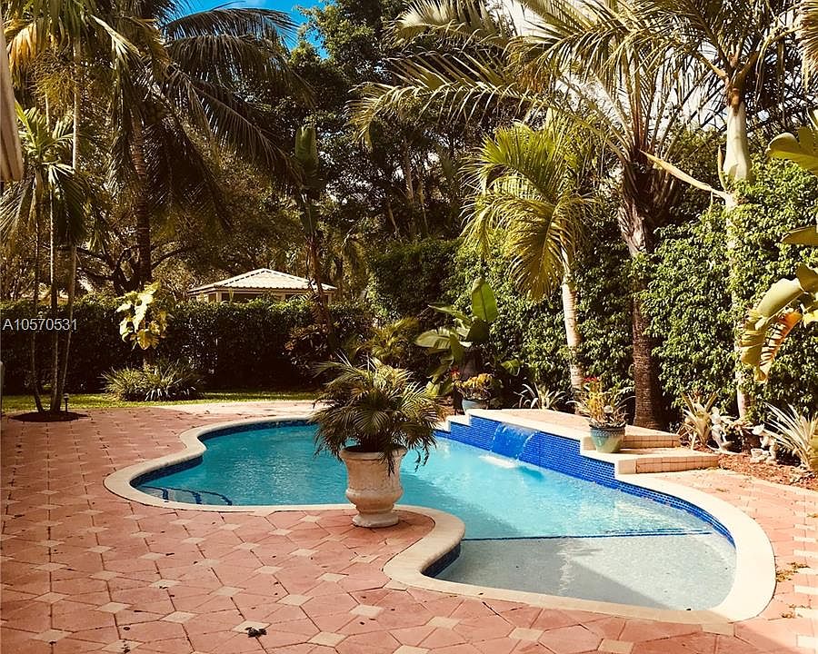 2nd image of 15963 SW 61st Ct