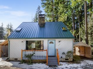 8398 Golden Valley Blvd, Maple Falls, WA 98266