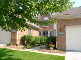 39576 Village Run Dr, Northville, MI 48168