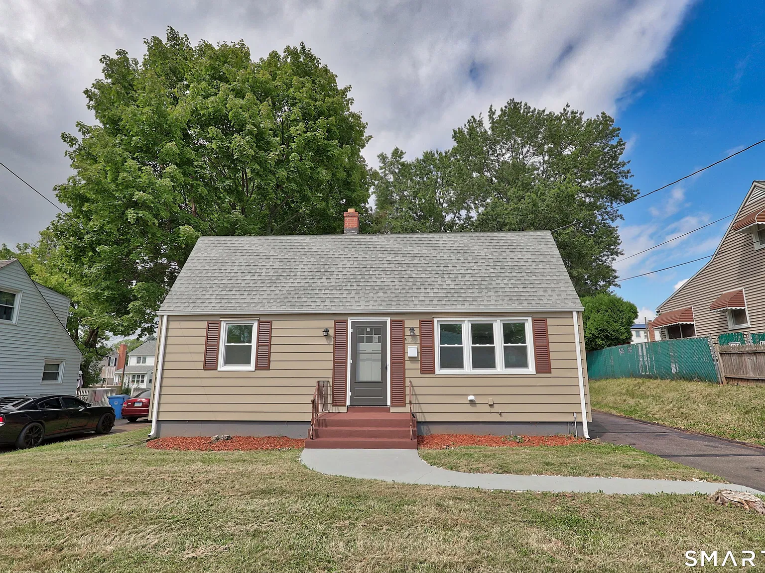 4 bed, 3.0 bath, 2285 sqft, $2,925 — Photo 1