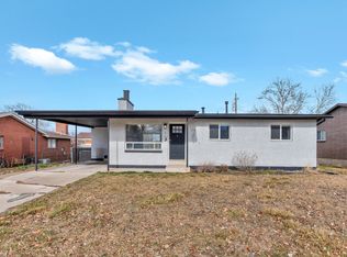 706 W 2300 N, Clinton, UT 84015
