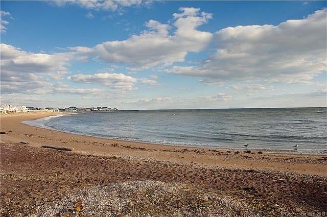 For Sale: 148 Morgan Ave, East Haven, CT 06512