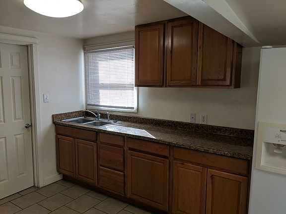 Kitchen_10312022