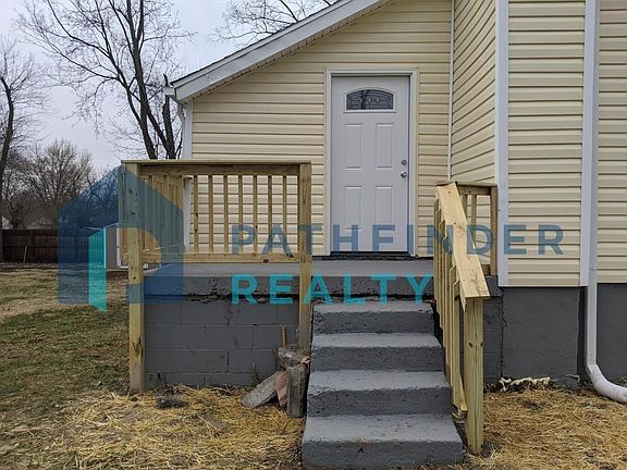 2nd image of 4600 Kings Hwy #4600