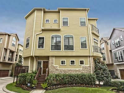 2065 W 14th 1/2 St, Houston, TX, 77008