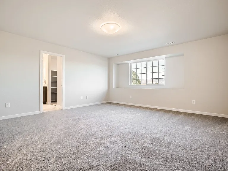 4209 Date St — Photo 14