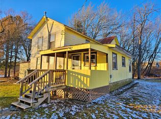 2145 Pulteney Rd, Branchport, NY 14418