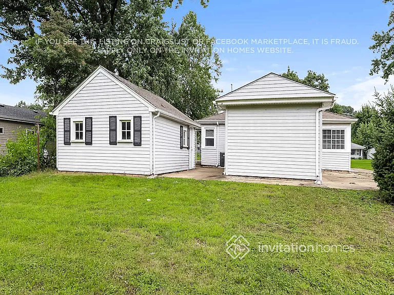 1359 Raymond Dr — Photo 14