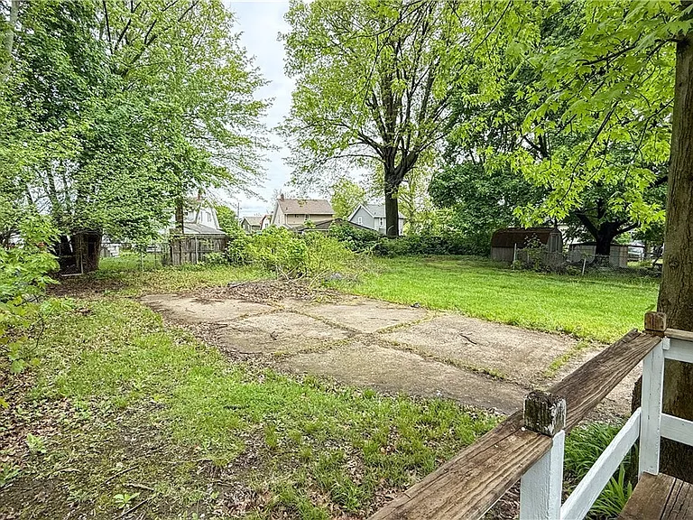 987 Boone St — Photo 41