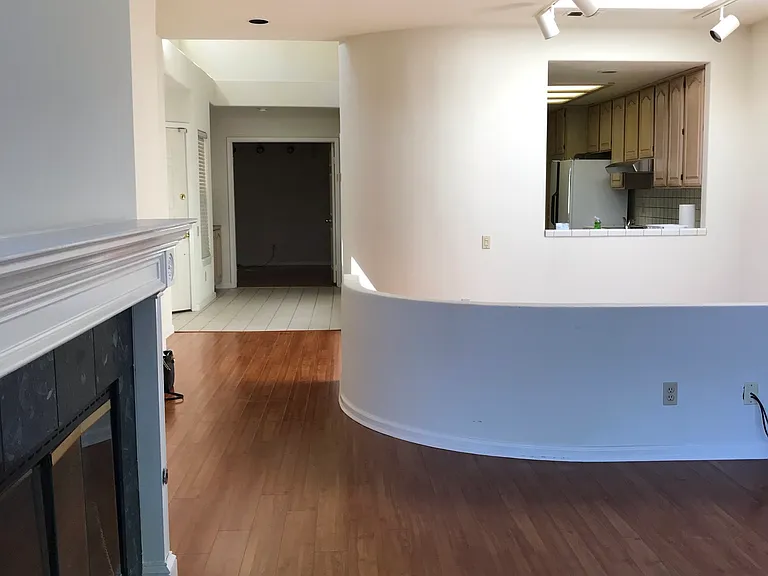 Living room with Fireplace