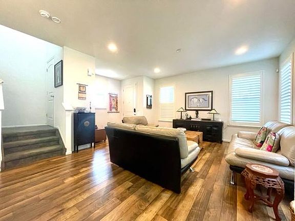 4th image of 8162 E 49th Pl