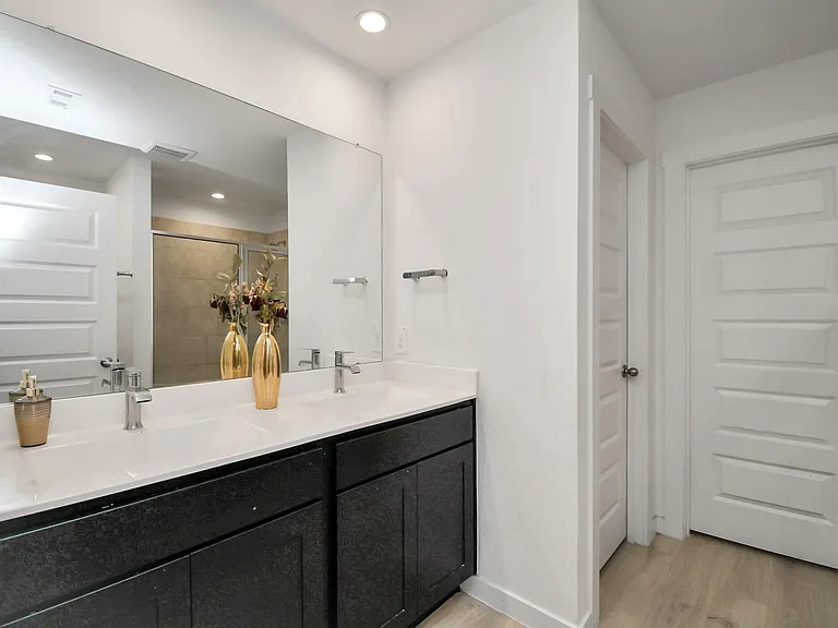 1674 Westway Dr — Photo 21