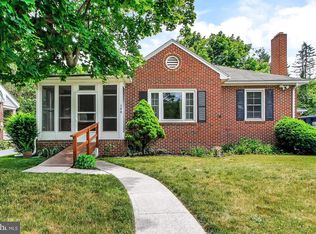 208 Ridge Ave, Gettysburg, PA 17325