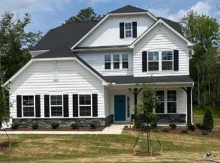 390 Glade Dr, Aberdeen, NC 28315