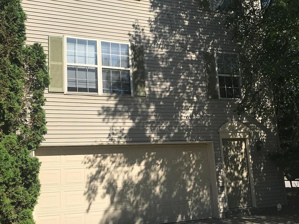1st image of 1113 Ashford Ln