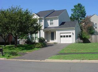 8217 Tall Timber Dr, Gainesville, VA 20155