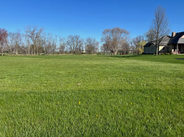 LOT 8 Bittersweet Dr, Saint Anne, IL 60964