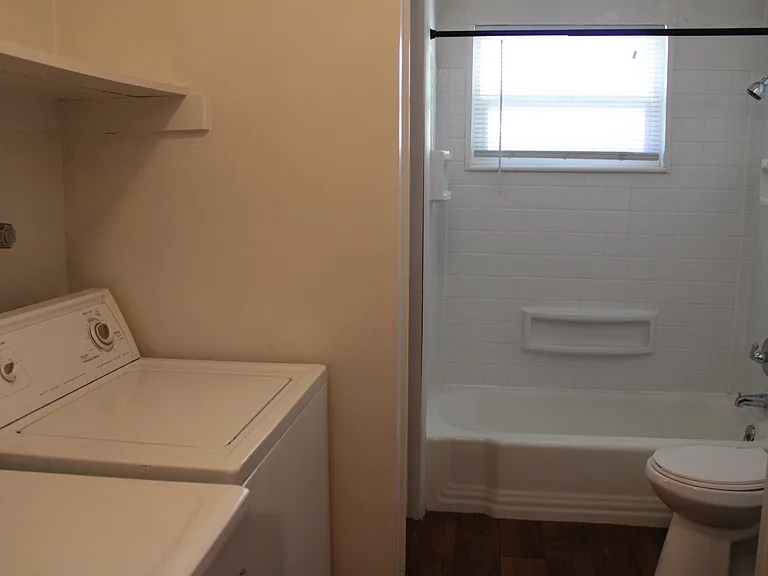 3006 Butternut Dr — Photo 10