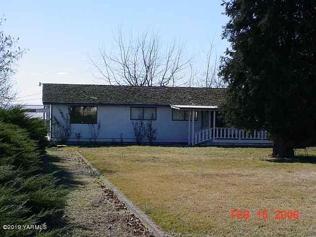 1st image of 3250 E Zillah Dr