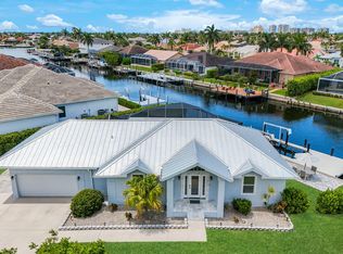 398 Wales Ct, Marco Island, FL 34145