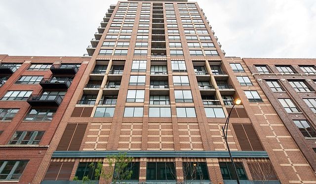 1st image of 400 W Ontario St #703W