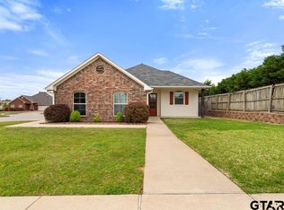 7285 Rockpoint Cir, Tyler, TX 75703