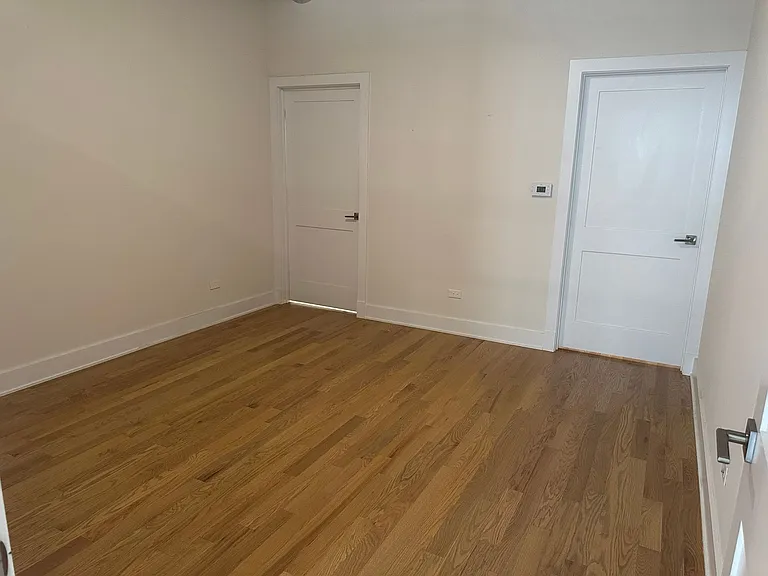 4405 N Artesian Ave #205 — Photo 19