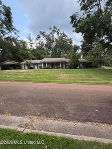 806 Crestview Dr, Yazoo City, MS, 39194