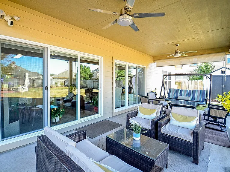 3115 Sachse Ct — Photo 32