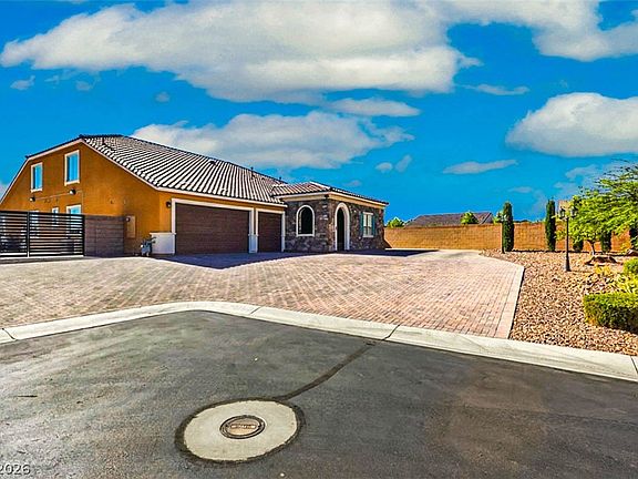 4th image of 9096 Becket Ranch Ct