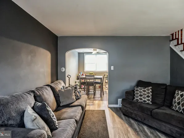 3935 Howland St, Philadelphia, PA 19124