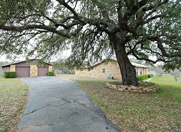 3rd image of 4210 Mountain View Dr