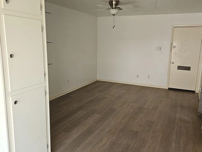 5928 Locke Ave #B — Photo 7