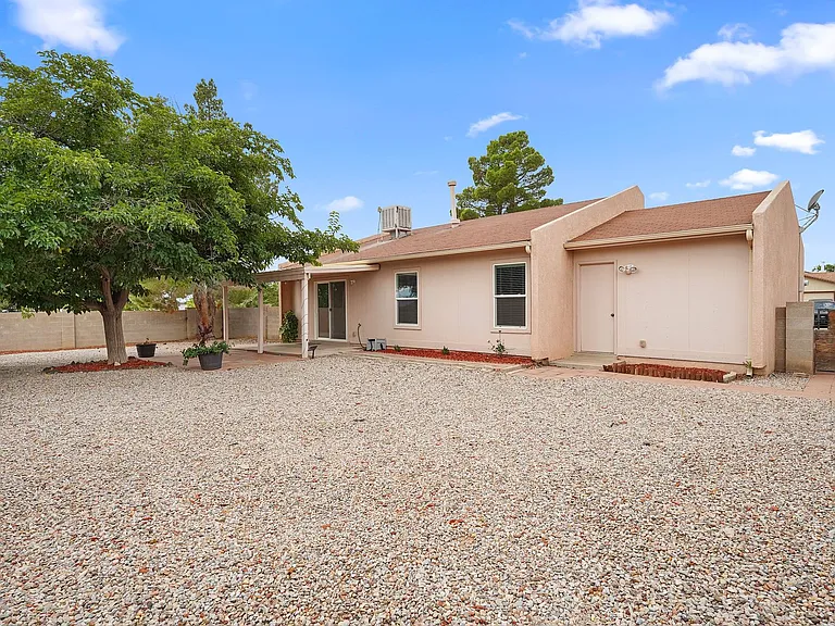 270 Littler Dr SE — Photo 27