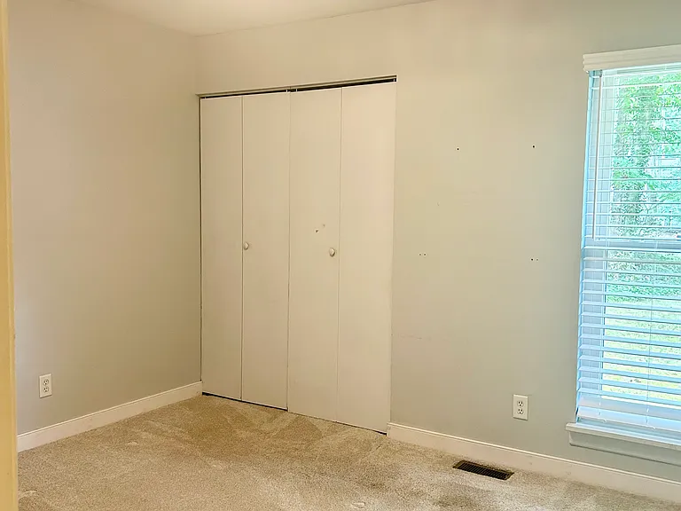 12114 Mountain Laurel Dr — Photo 17