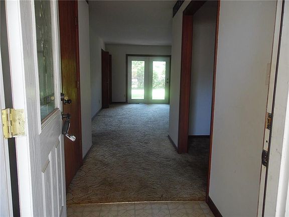 2nd image of 1912 S 11th St