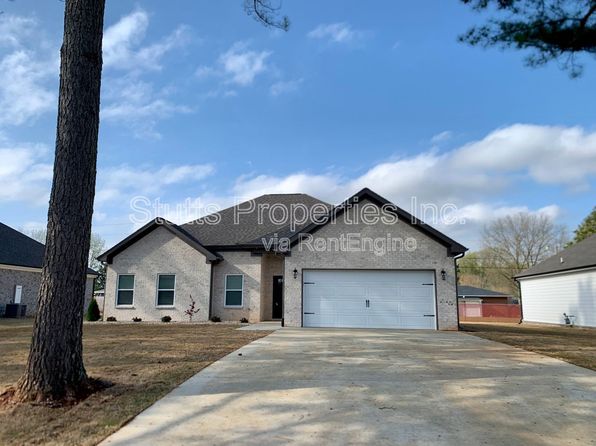 1009 Grand Ave