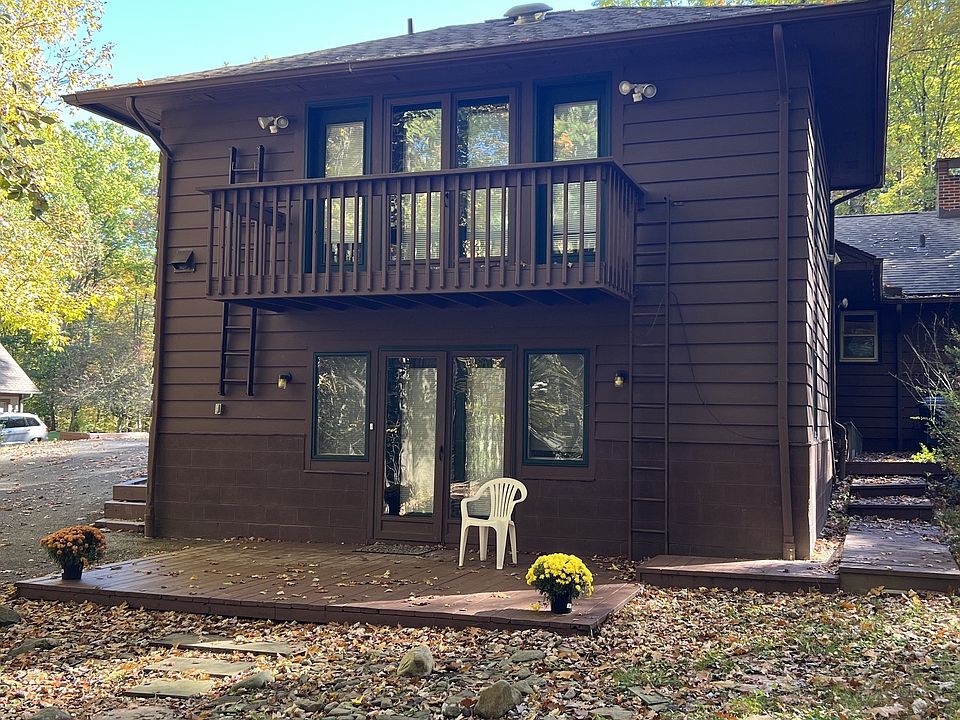 Suite front