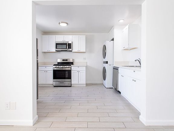 2nd image of 4086 E Calle De Carlos APT 3