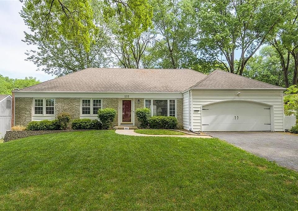 Great curb appeal