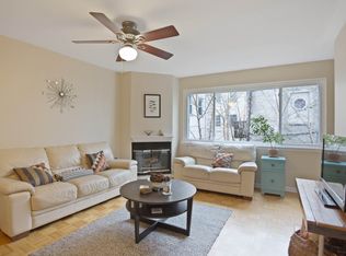 1227 Kater St, Philadelphia, PA 19147