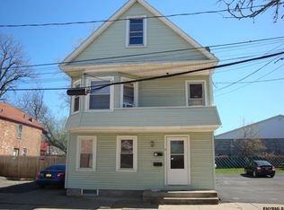 8 Madison St, Schenectady, NY 12305