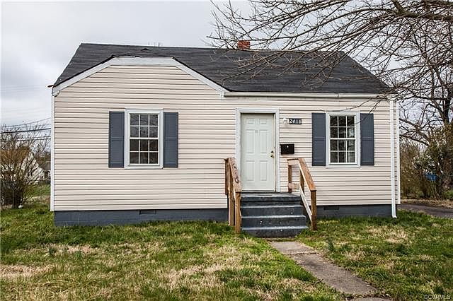 1st image of 2418 Gordon Ln