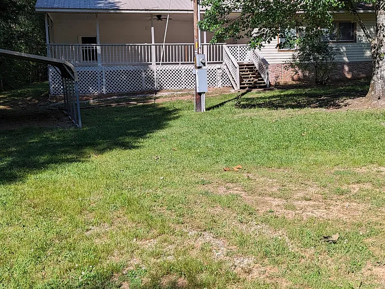 530 Dooley Rd — Photo 1