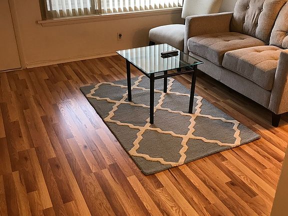 5th image of 524 Highland Dr APT 20